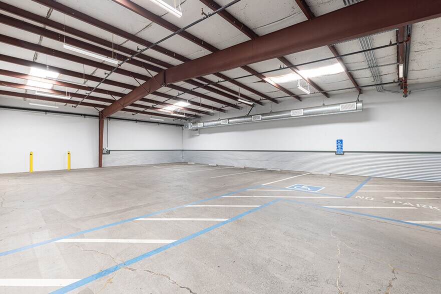 More Photos Of 4036 Montgomery Dr, Santa Rosa Warehouse For Lease