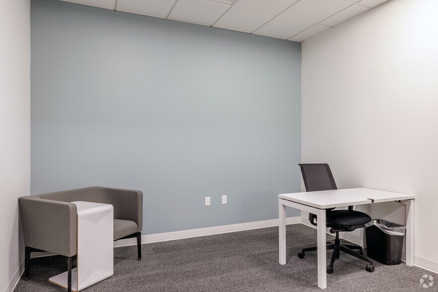 More Photos Of 250 Fillmore St, Denver Coworking Space