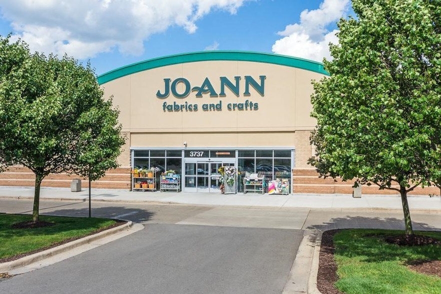 More Photos Of 3737 Carpenter Rd, Ypsilanti Freestanding For Lease