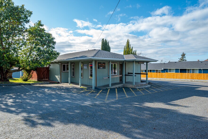 More Photos Of 412 N Main St, Coupeville Healthcare For Sale