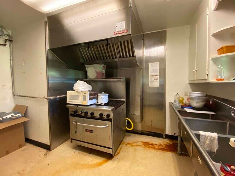 More Photos Of 1020 George Washington Hwy N, Chesapeake Daycare Center For Lease