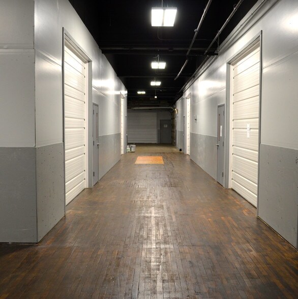 More Photos Of 850 St Paul St, Rochester Warehouse For Lease