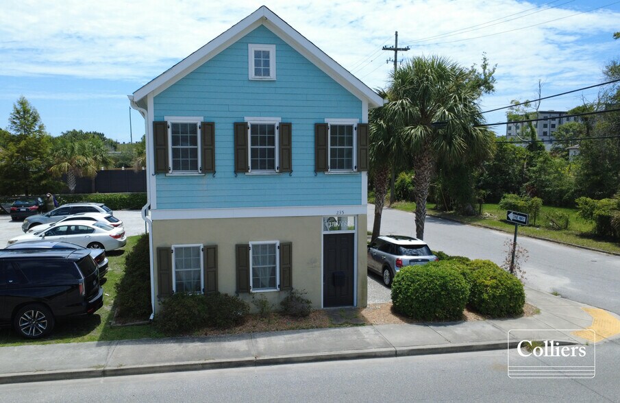 Primary Photo Of 235 Huger St, Charleston Storefront Retail Office For Sale