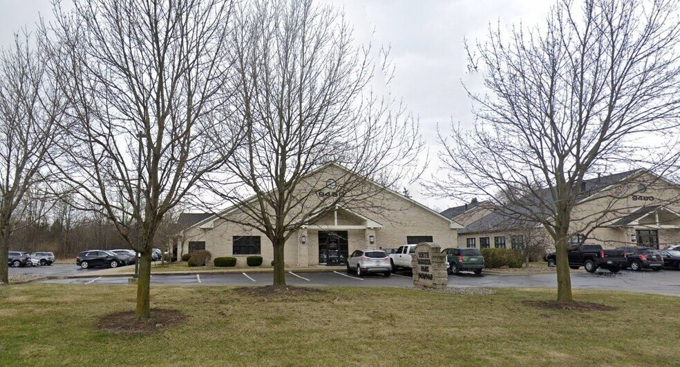 More Photos Of 9460 S Saginaw Rd, Grand Blanc Medical For Lease