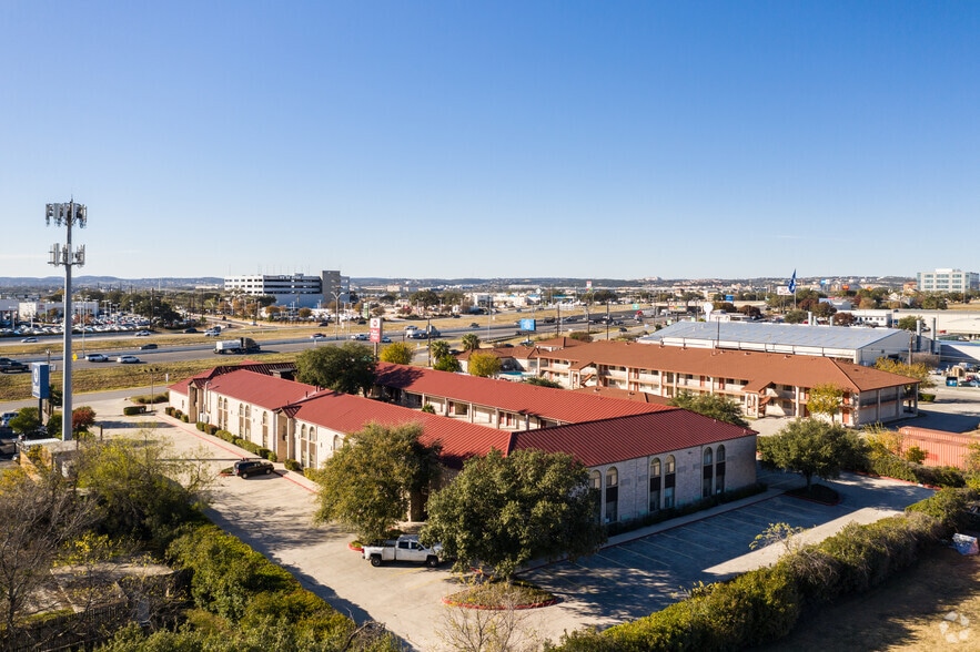 More Photos Of 13535 W Interstate 10, San Antonio Hotel For Sale