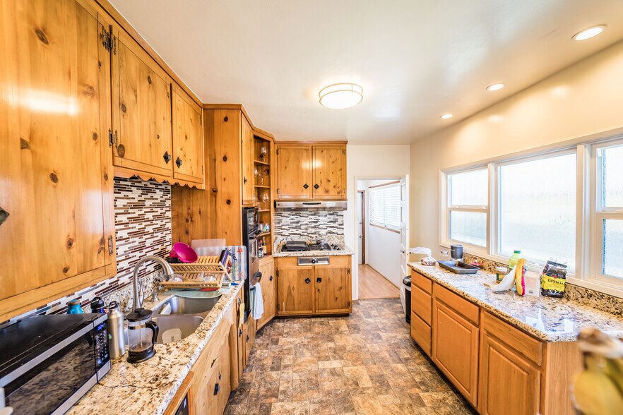 More Photos Of 3791-3793 10th Ave, San Diego Apartments For Sale
