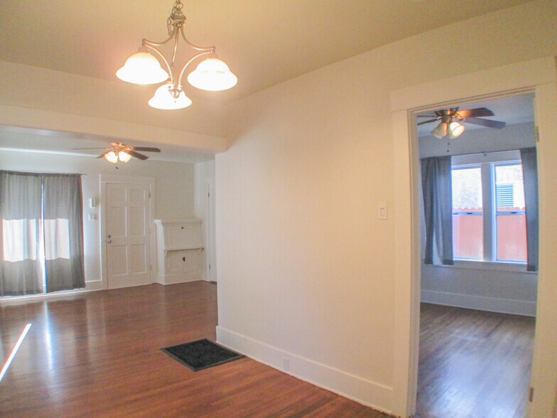 More Photos Of 440 N Zona Ct, Long Beach Multifamily For Sale