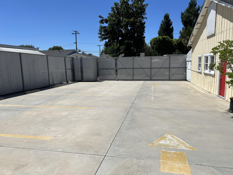 More Photos Of 125 N Euclid Ave, Fullerton Medical For Lease