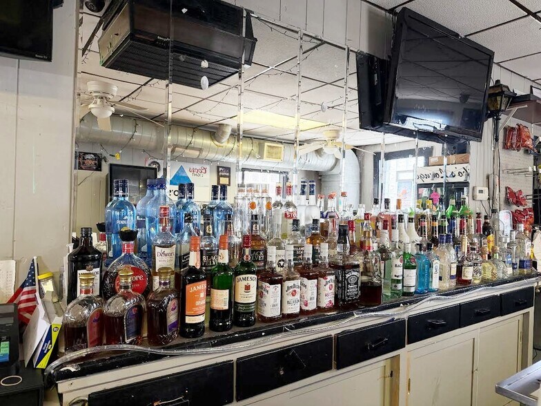 More Photos Of 342 Center Ave, Pittsburgh Storefront Retail Residential For Sale