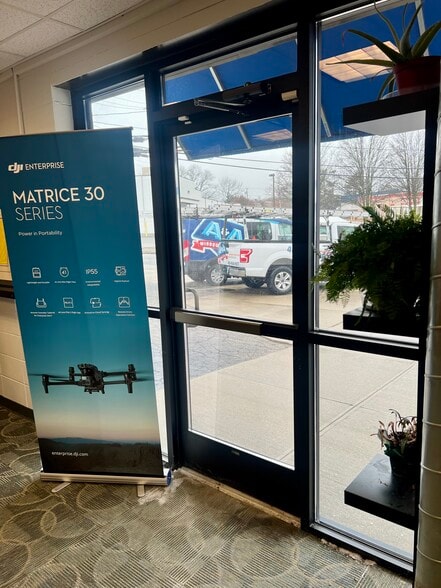 More Photos Of 200 Lavan St, Warwick Light Manufacturing For Lease