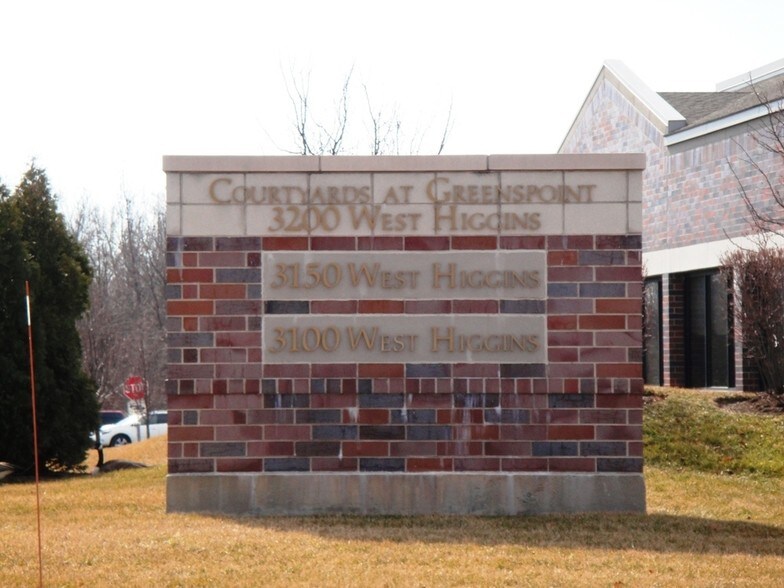 More Photos Of 3100 W Higgins Rd, Hoffman Estates Medical For Lease