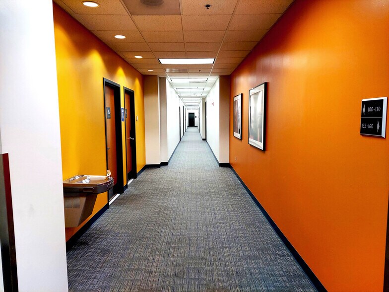 More Photos Of 22375 Broderick Dr, Sterling Office For Sale