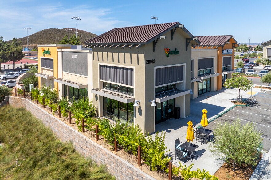 More Photos Of 28080 Clinton Keith Rd, Murrieta Storefront Retail Office For Lease