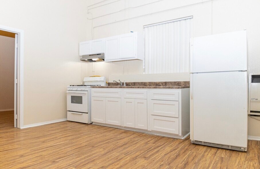 More Photos Of 2105-2107 E Cesar E Chavez Ave, Los Angeles Apartments For Sale