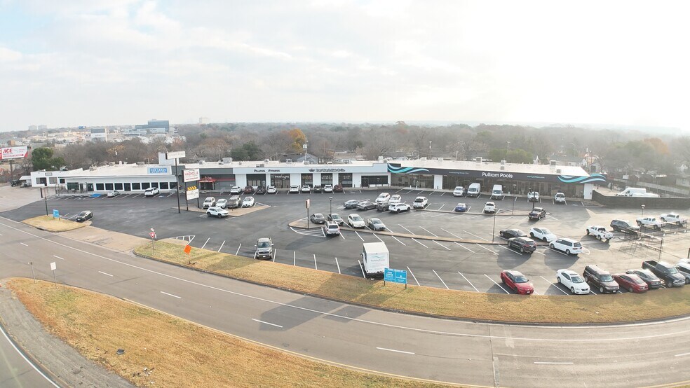 Primary Photo Of 7201 Camp Bowie Blvd, Fort Worth Freestanding For Lease