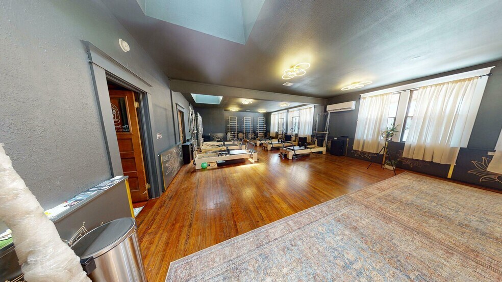 More Photos Of 116 N Park Ave, Sanford Office For Sale