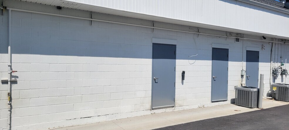 More Photos Of 187 Route 209, Wurtsboro Freestanding For Lease