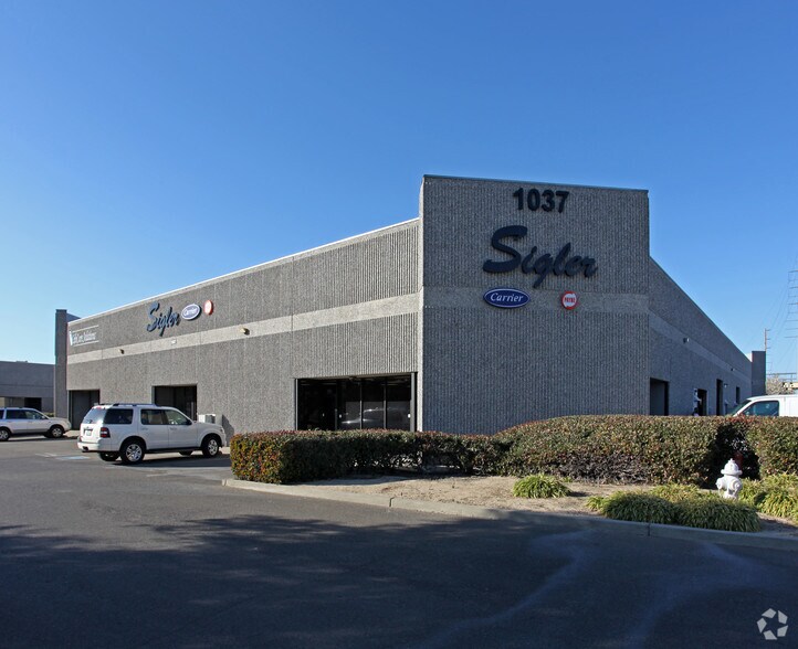 More Photos Of 917-945 N Market Blvd, Sacramento Unknown For Lease