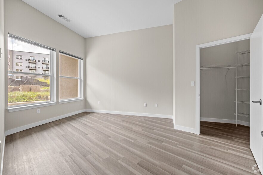 More Photos Of 150 Glover Ave, Norwalk Coworking Space