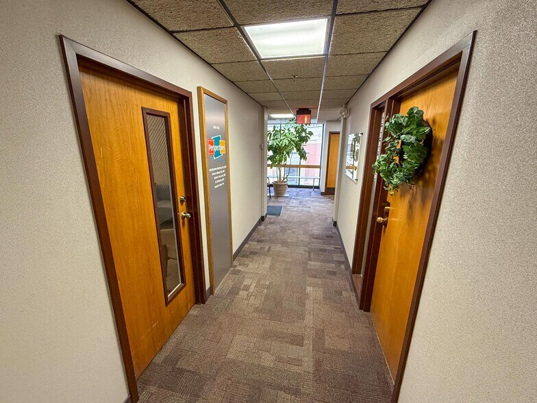 More Photos Of 300 3rd Ave SE, Rochester Medical For Sale