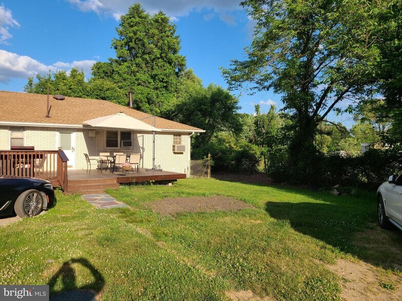 More Photos Of 317 N Tuckahoe Rd, Williamstown Industrial For Sale