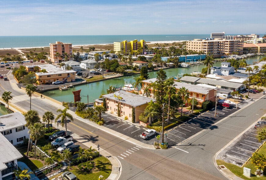 More Photos Of 11240 1st St, Treasure Island Hotel For Sale