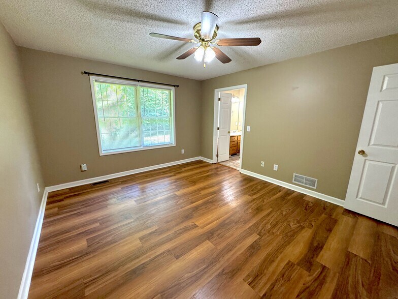 More Photos Of 15817 GA-106, Martin Religious Facility For Sale