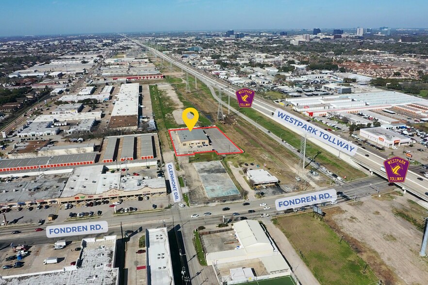 More Photos Of 8988 Glenmont Dr, Houston Light Distribution For Lease