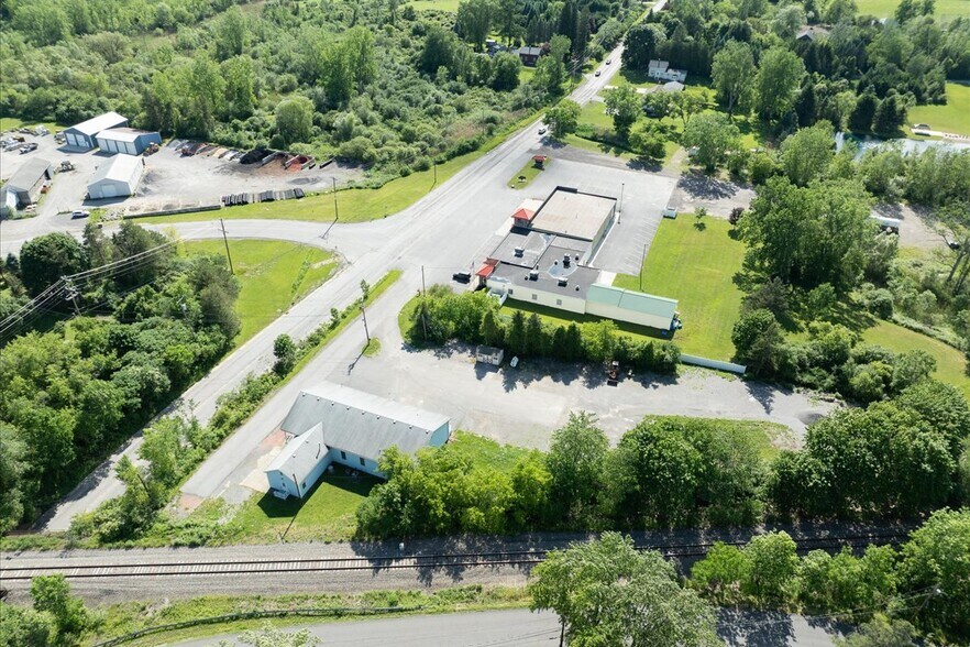 More Photos Of 1091 Jamison Rd, Elma Office For Sale