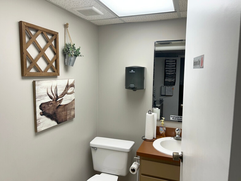 More Photos Of 4710 N Habana Ave, Tampa Medical For Sale