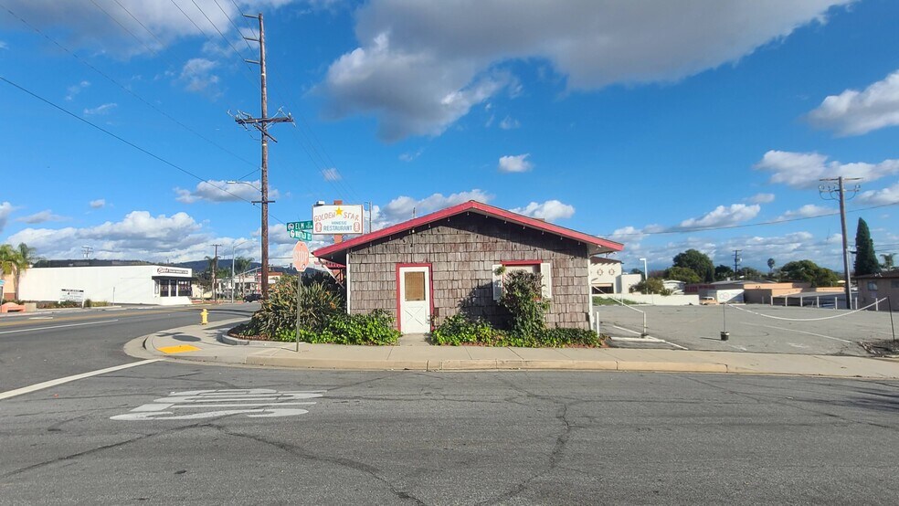 More Photos Of 150 W Whittier Blvd, La Habra Restaurant For Lease