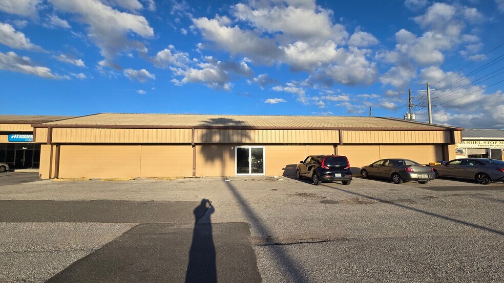 More Photos Of 6520 Fort King Rd, Zephyrhills Storefront Retail Office For Lease