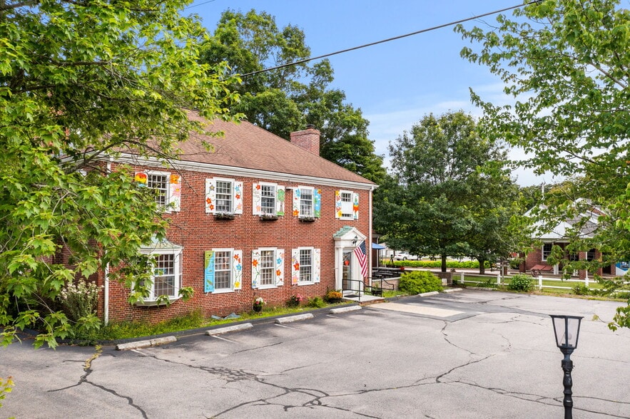More Photos Of 504 Main St, Medfield Office For Sale