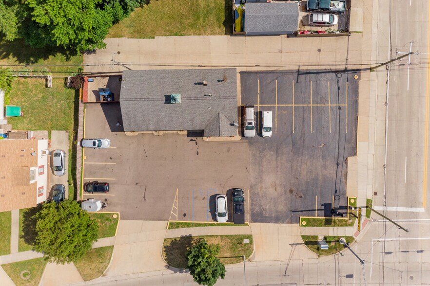 More Photos Of 34655 E Michigan Ave, Wayne Auto Repair For Sale