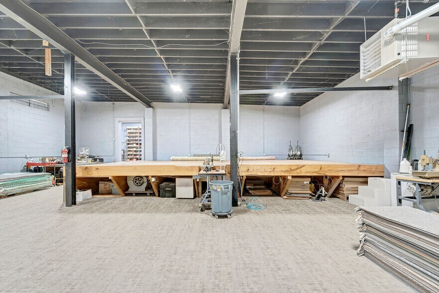 More Photos Of 601-607 White Horse Pike, Hammonton Office For Sale