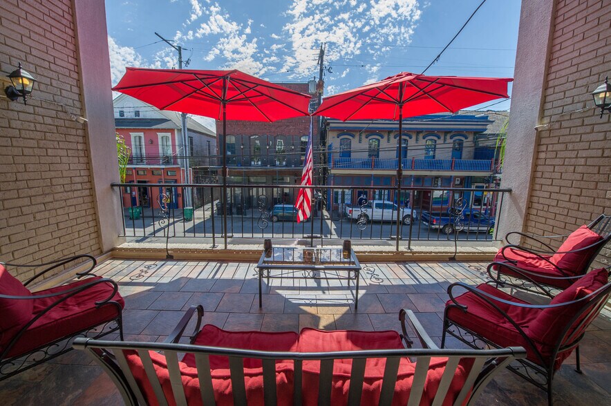 More Photos Of 519 Frenchmen St, New Orleans Hotel For Sale