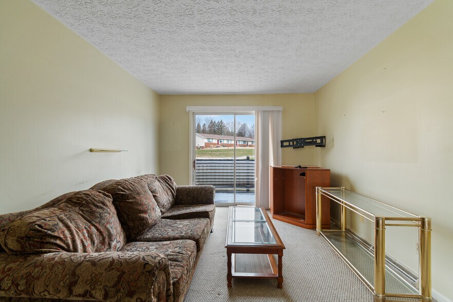 More Photos Of 4542 Camelot Cir, Uniontown Multifamily For Sale