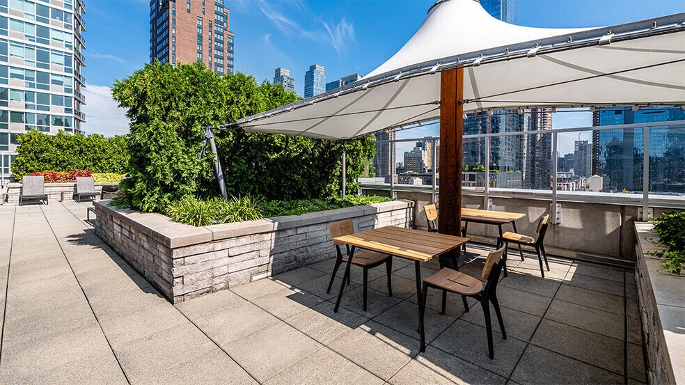 More Photos Of 455 W 37th St, New York Multifamily For Sale