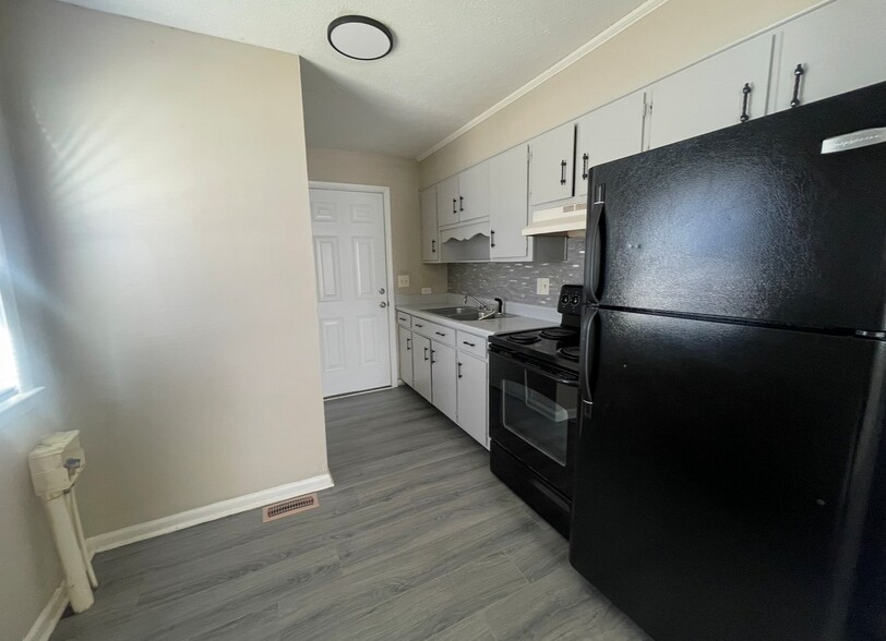 More Photos Of 4942-4959 Fieldcrest Dr, Fayetteville Apartments For Sale