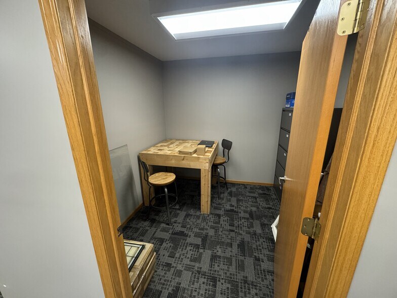 More Photos Of 351 S 12th Rd, Cortland Warehouse For Lease