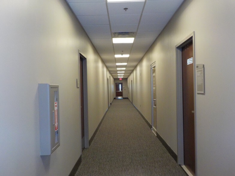 More Photos Of 5700 N Exp 77/83, Brownsville Medical For Lease