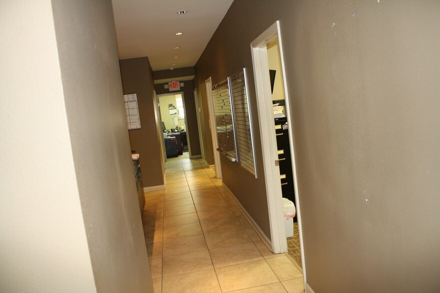 More Photos Of 894 Robert Blvd, Slidell Medical For Lease