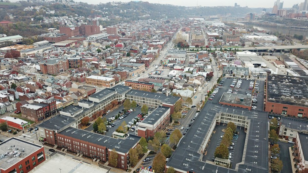 More Photos Of 2501-2557 E Carson St, Pittsburgh Apartments For Lease