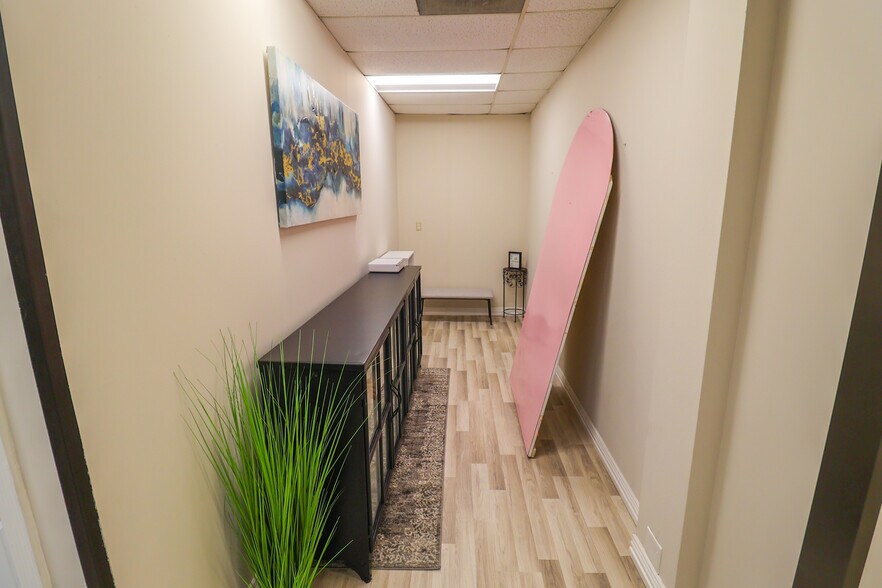 More Photos Of 13131 Champions Dr, Houston Medical For Lease