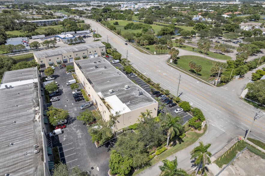 More Photos Of 1071 NW 31st Ave, Pompano Beach Warehouse For Sale