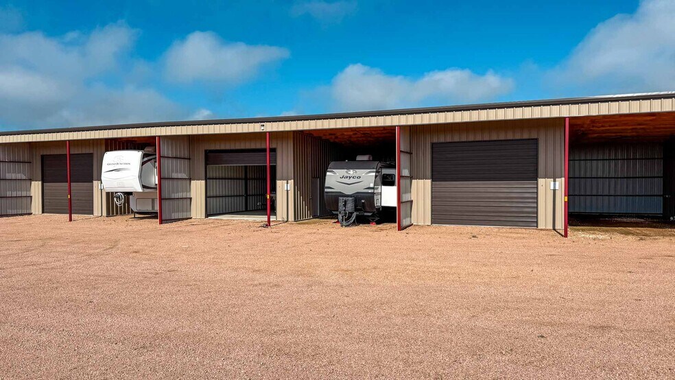 More Photos Of 1432 FM 1929, Voss Trailer Camper Park For Sale