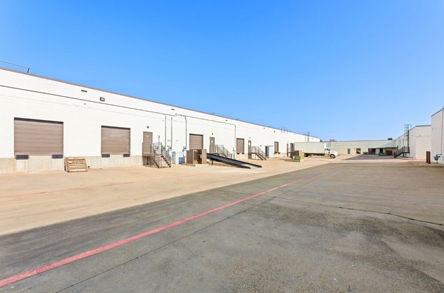 More Photos Of 4300 Beltway Pl, Arlington Unknown For Lease