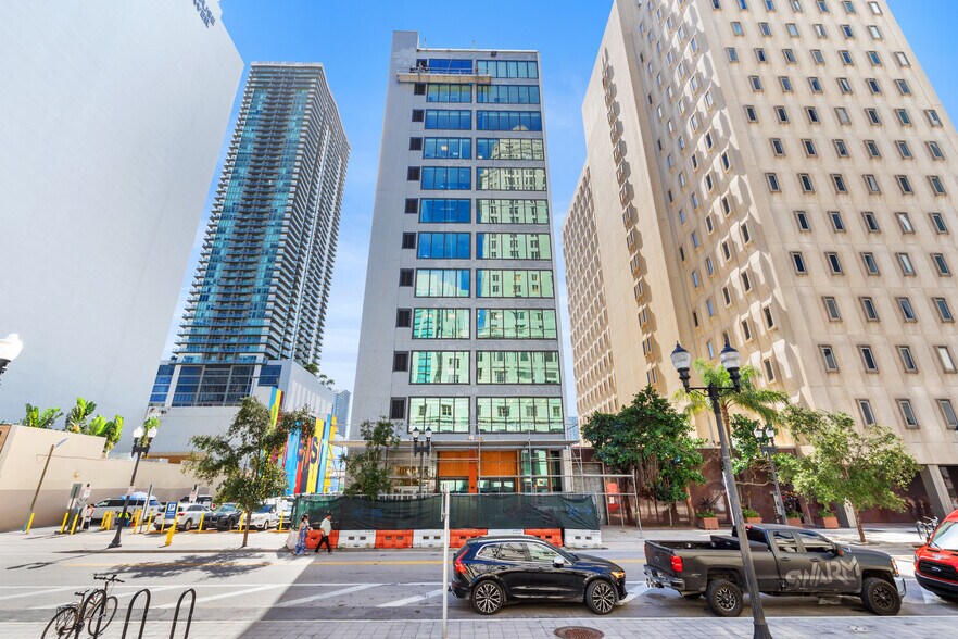 More Photos Of 66-68 W Flagler St, Miami Loft Creative Space For Sale