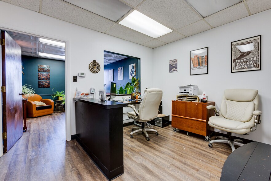 More Photos Of 745 E Warrington Ave, Pittsburgh Medical For Lease
