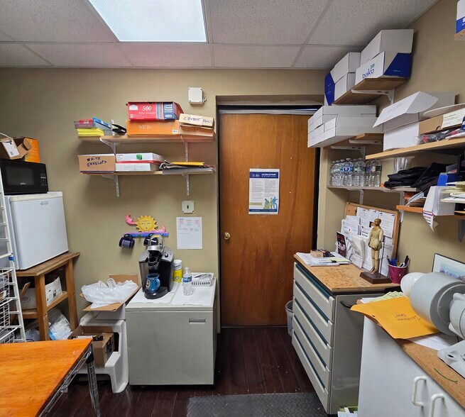 More Photos Of 75 Bloomfield Ave, Denville Medical For Lease